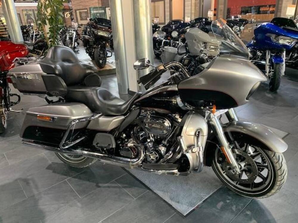 Harley-Davidson 107 Road Glide Ultra (2016) - FLRTU