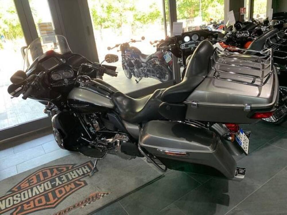 Harley-Davidson 107 Road Glide Ultra (2016) - FLRTU (5)