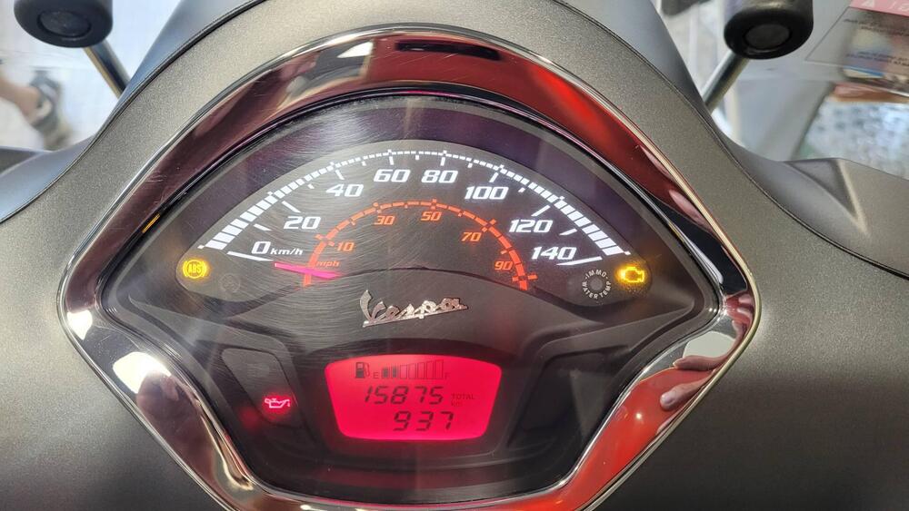 Vespa GTS 300 Super Sport Hpe (2021 - 22) (5)