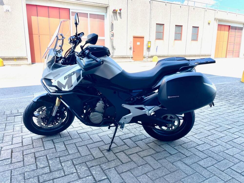 CFMOTO 650MT (2021 - 24)