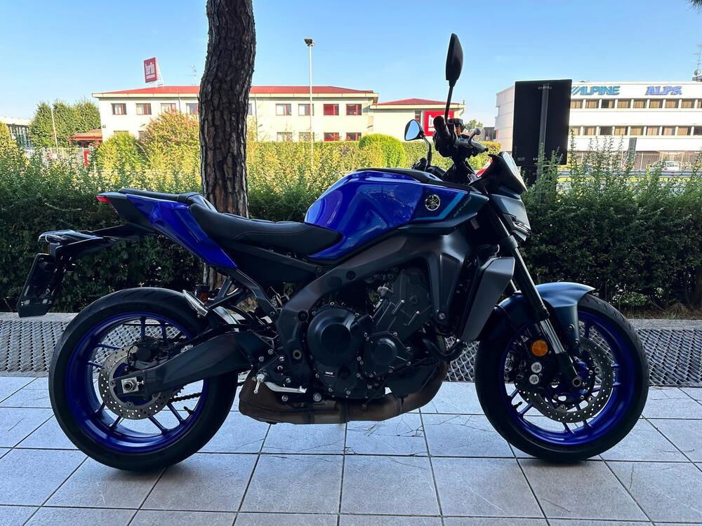 Yamaha MT-09 (2024) (2)