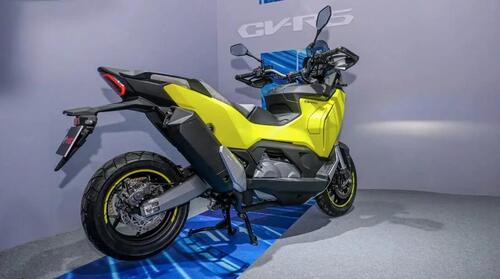 CV-R5: ecco il nuovo scooter Adventure di Kymco. Lo vedremo a EICMA 2024? [GALLERY] (4)