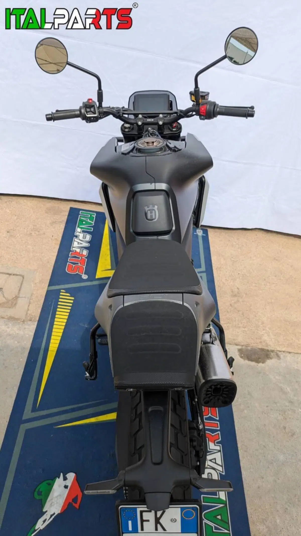 Husqvarna Svartpilen 801 (2024 - 26) (4)