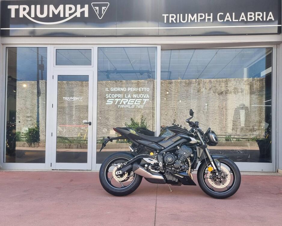 Triumph Street Triple 765 RS (2023 - 24) (3)