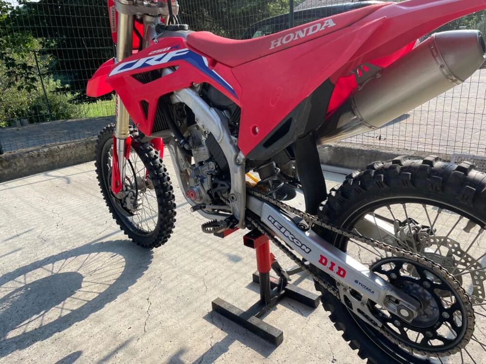 Honda CRF 250 R (2022) (5)