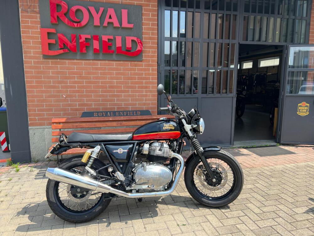 Royal Enfield Interceptor 650 (2021 - 24)