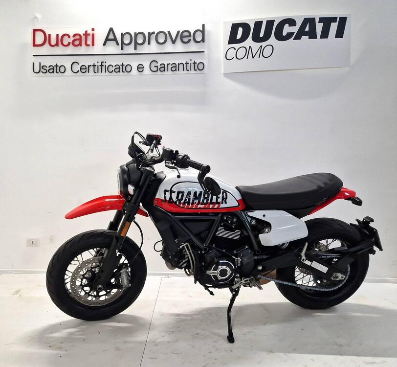 Ducati Scrambler 800 Urban Motard (2022) (2)