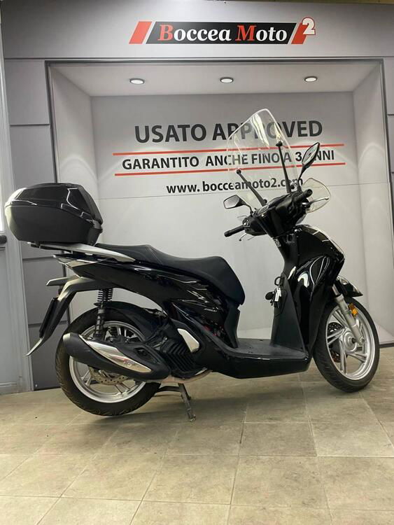 Honda SH 150i (2020 - 24) (2)