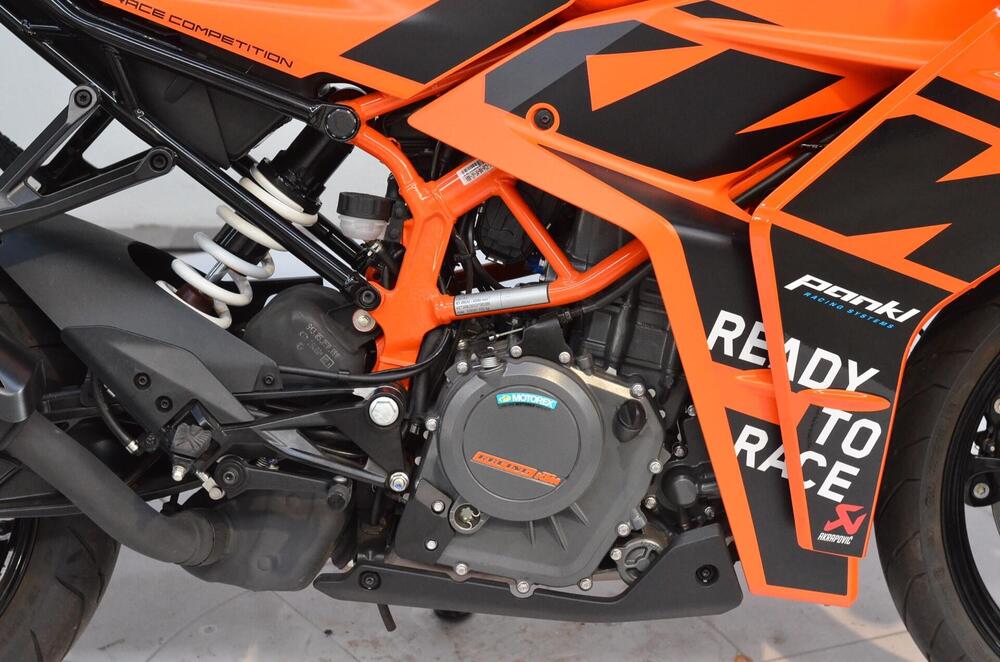 KTM RC 390 (2022 - 24) (3)