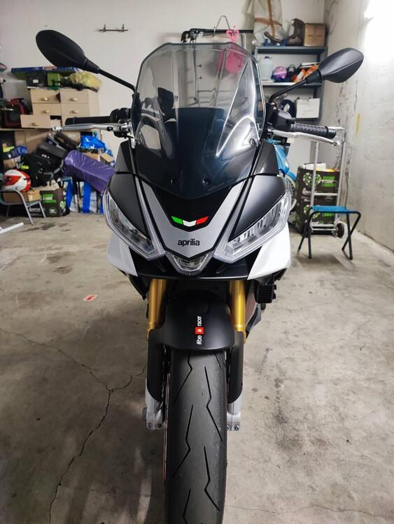 Aprilia Tuono 1100 V4 (2021 - 24) (3)