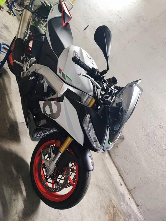 Aprilia Tuono 1100 V4 (2021 - 24) (4)