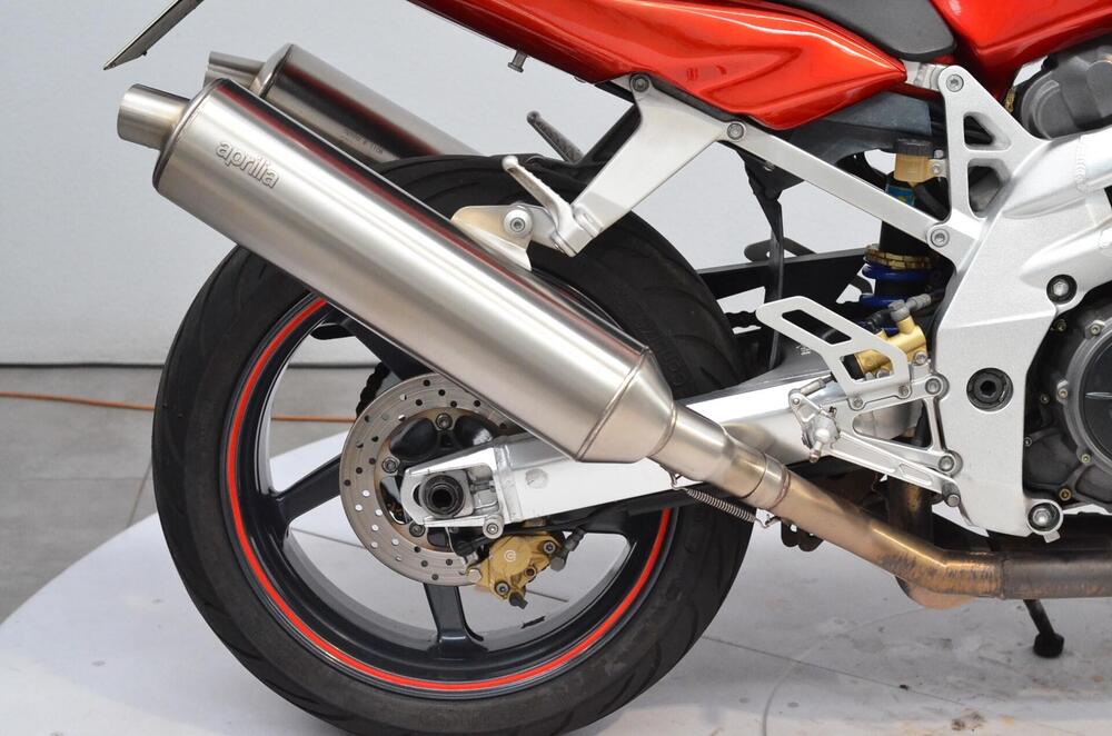 Aprilia SL 1000 Falco (2000 - 04) (2)