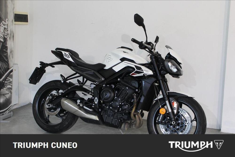 Triumph Street Triple R (2020 - 23) (4)