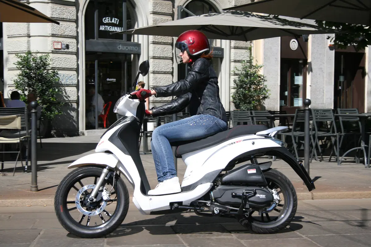Overbikes B3 125 (4)