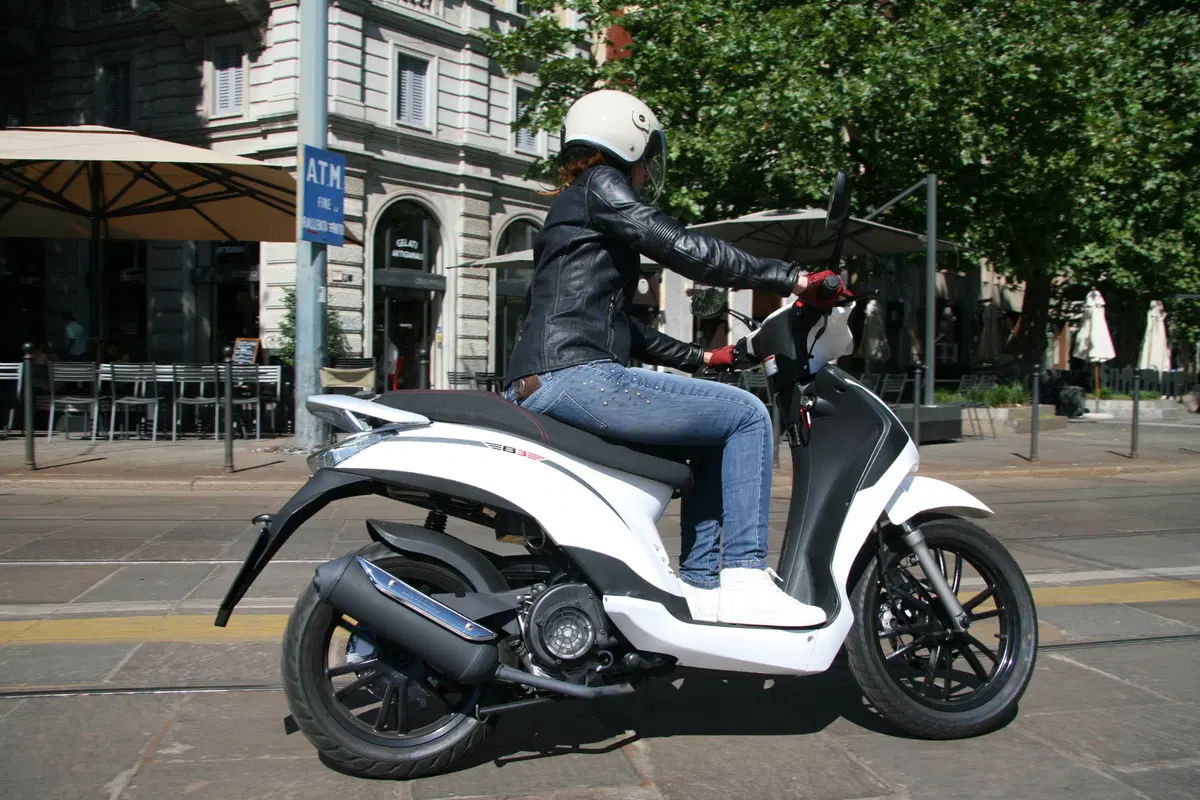 Overbikes B3 125 (3)