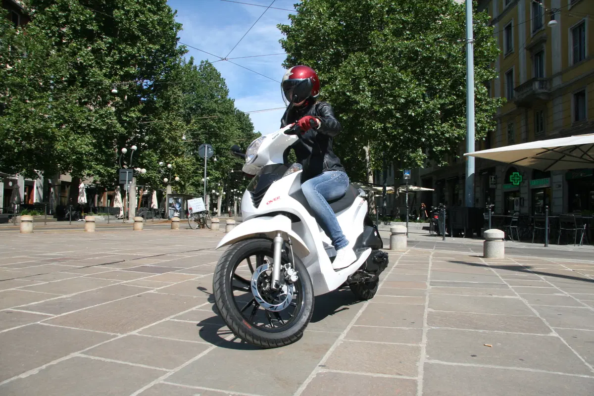 Overbikes B3 125 (13)