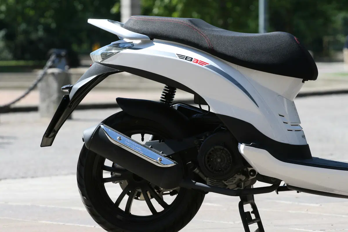 Overbikes B3 125 (23)