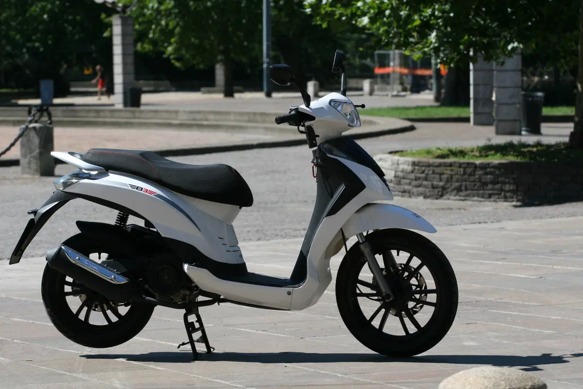 Overbikes B3 125 (34)