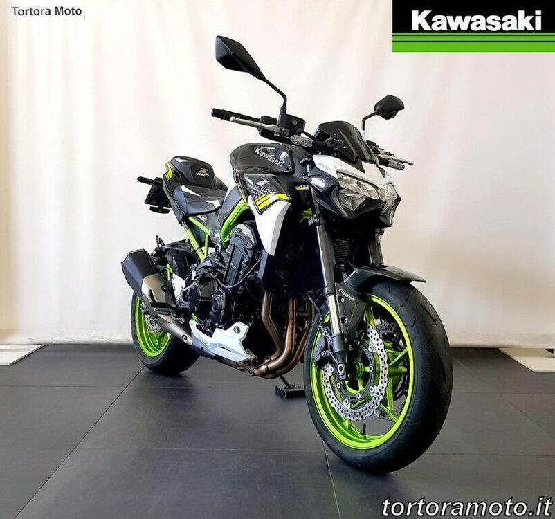 Kawasaki Z 900 (2021 - 24) (4)