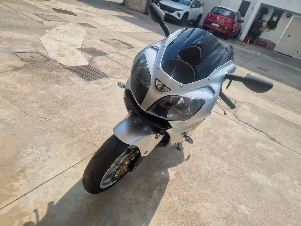 Kawasaki Ninja 900 ZX-9R (2002 - 05) (12)
