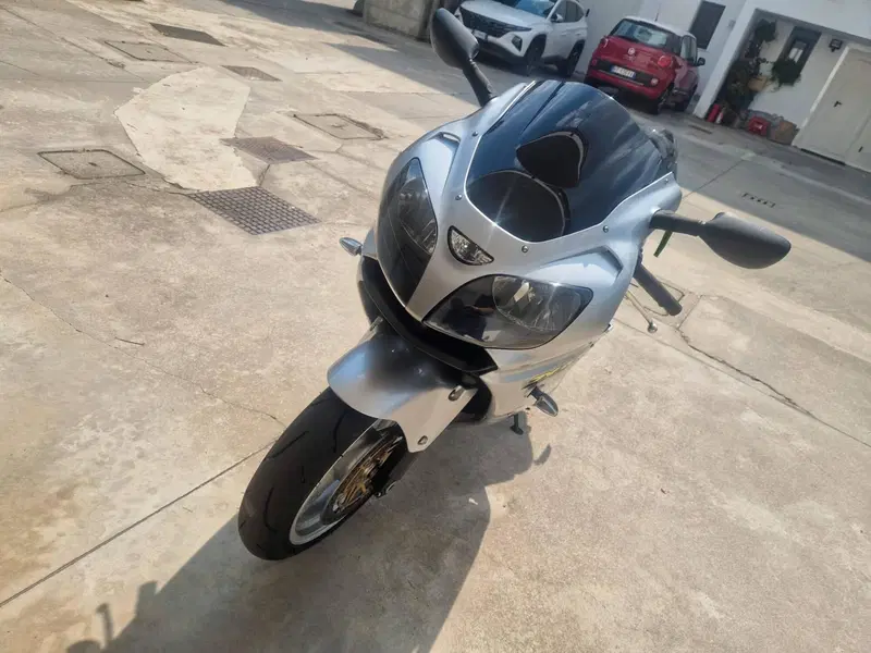 Kawasaki Ninja 900 ZX-9R (2002 - 05) (12)
