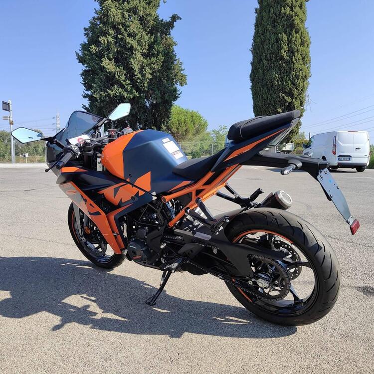 KTM RC 390 (2022 - 24) (3)