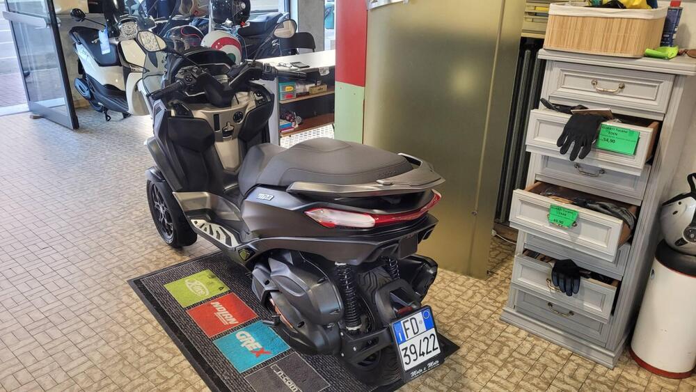 Piaggio MP3 530 ABS Hpe (2023 - 24) (4)