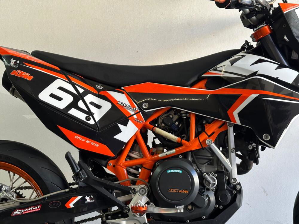 KTM 690 SMC R (2012 -17) (3)