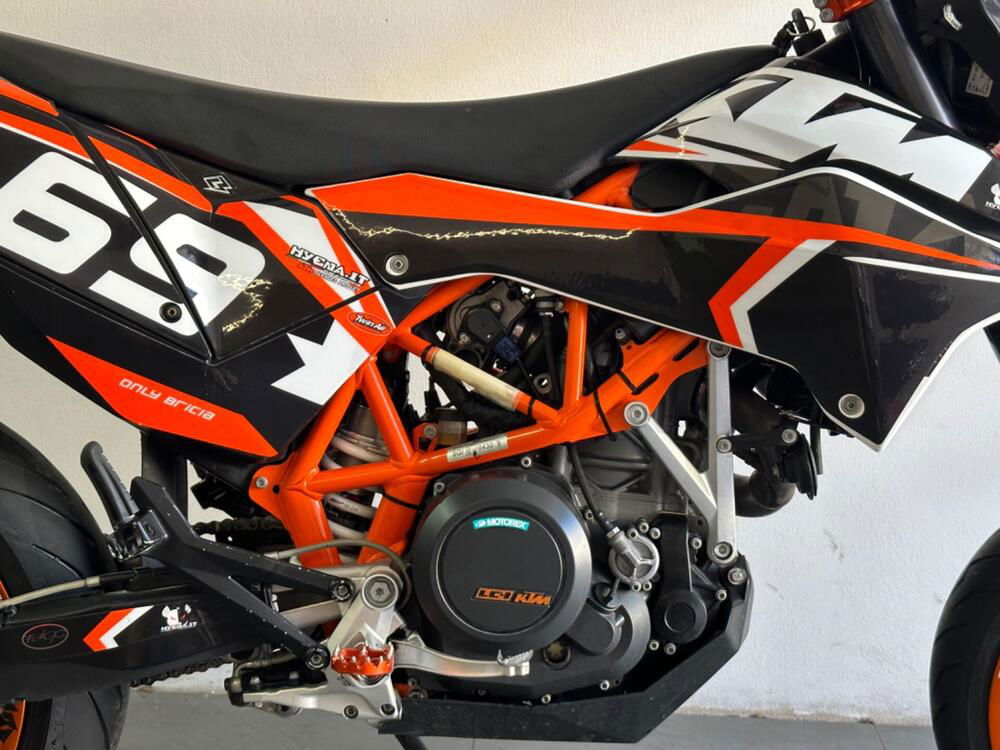 KTM 690 SMC R (2012 -17) (4)