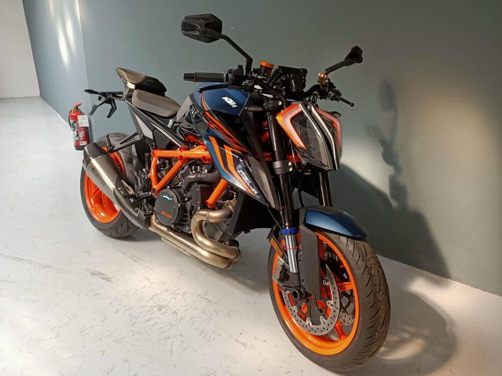 KTM 1290 Super Duke R Evo (2022 - 23) (3)