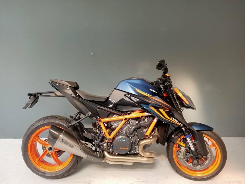 KTM 1290 Super Duke R Evo (2022 - 23)