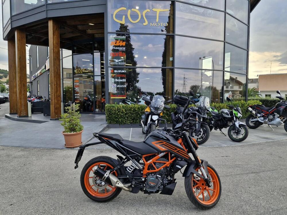 KTM 125 Duke (2021 - 23)