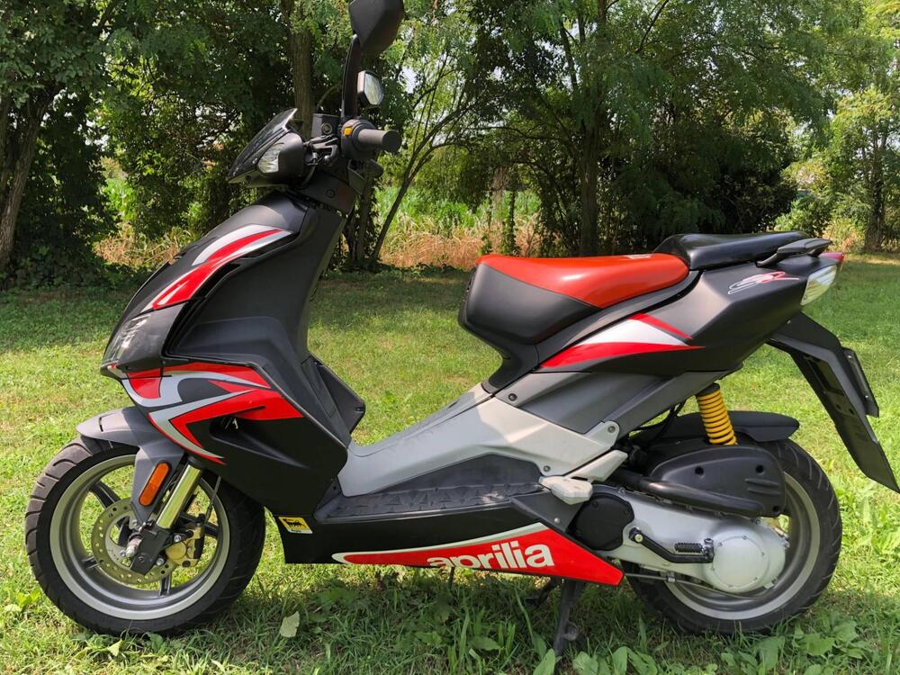 Aprilia SR 50 (2005 - 07) (2)