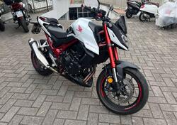 Honda CB 750 Hornet (2023 - 24) usata