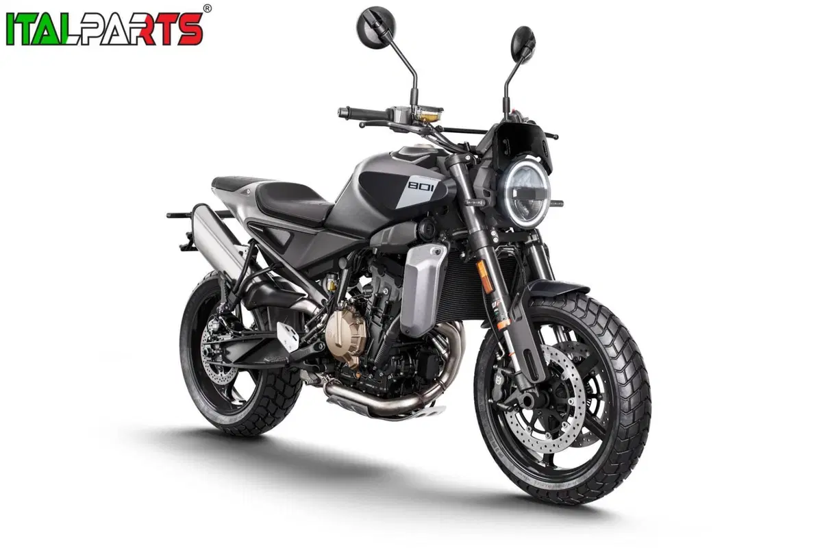 Husqvarna Svartpilen 801 (2024 - 26) (3)