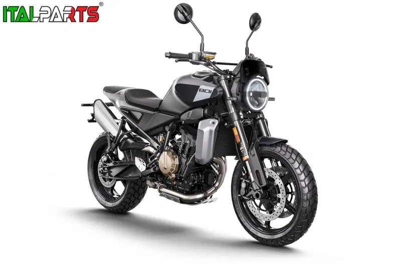 Husqvarna Svartpilen 801 (2024 - 26) (3)