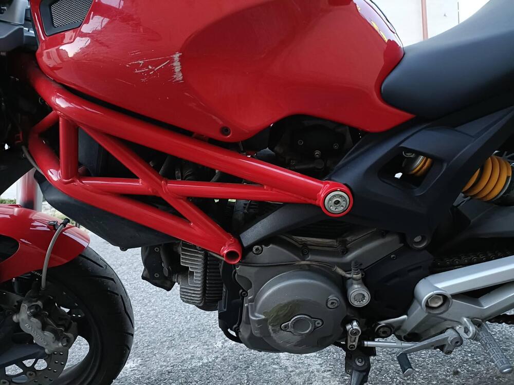 Ducati Monster 696 (2008 - 13) (4)