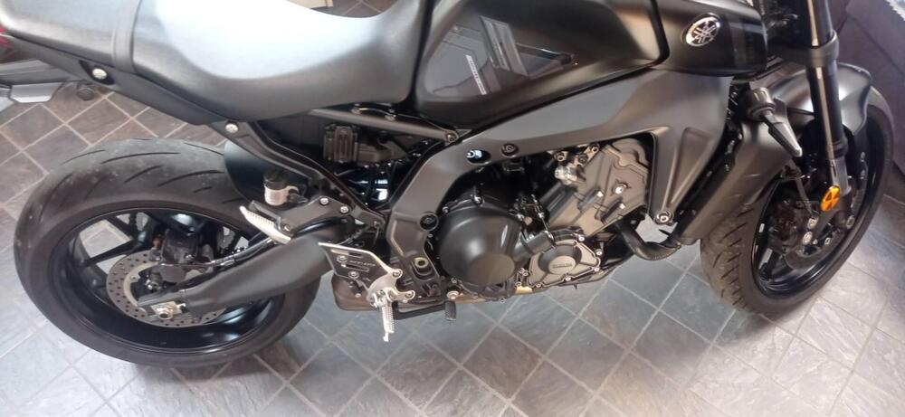 Yamaha MT-09 (2021 - 23) (4)