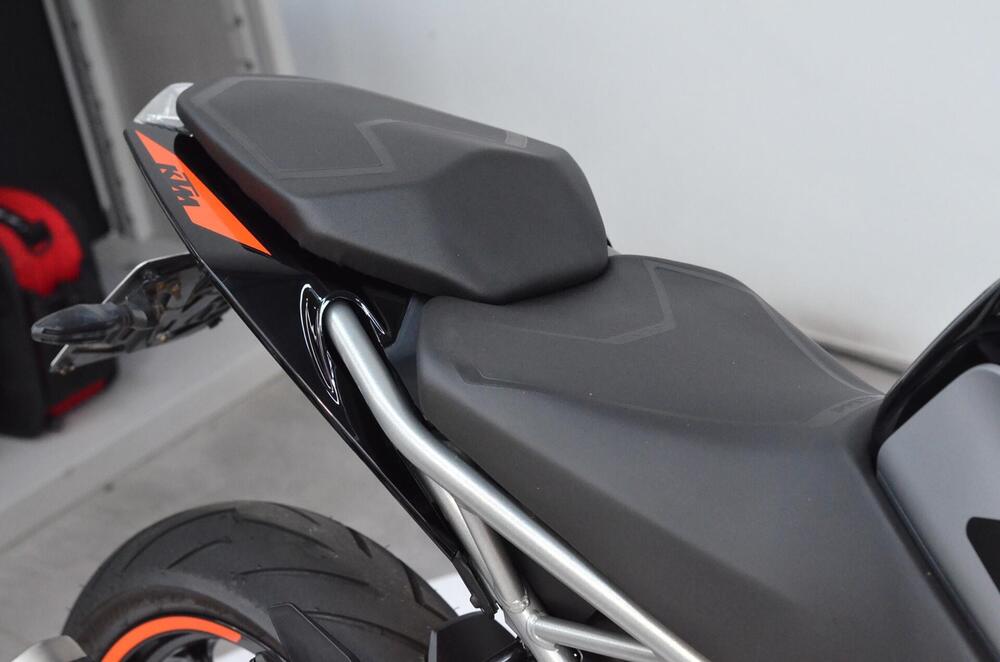 KTM 125 Duke (2021 - 23) (5)