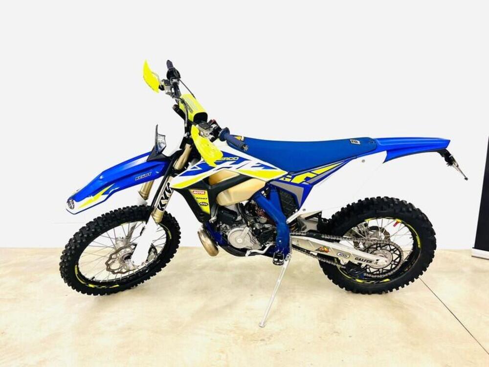 Sherco 300 SE Factory (2021) (2)