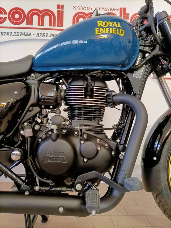 Royal Enfield Meteor 350 Fireball (2021 - 24) (4)