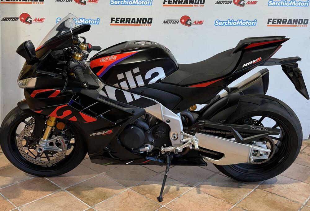 Aprilia RSV4 1100 Factory (2021 - 24) (2)