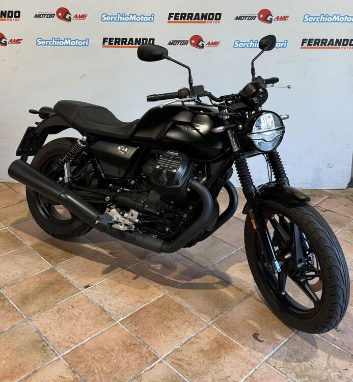 Moto Guzzi V7 Stone (2021 - 24) (5)