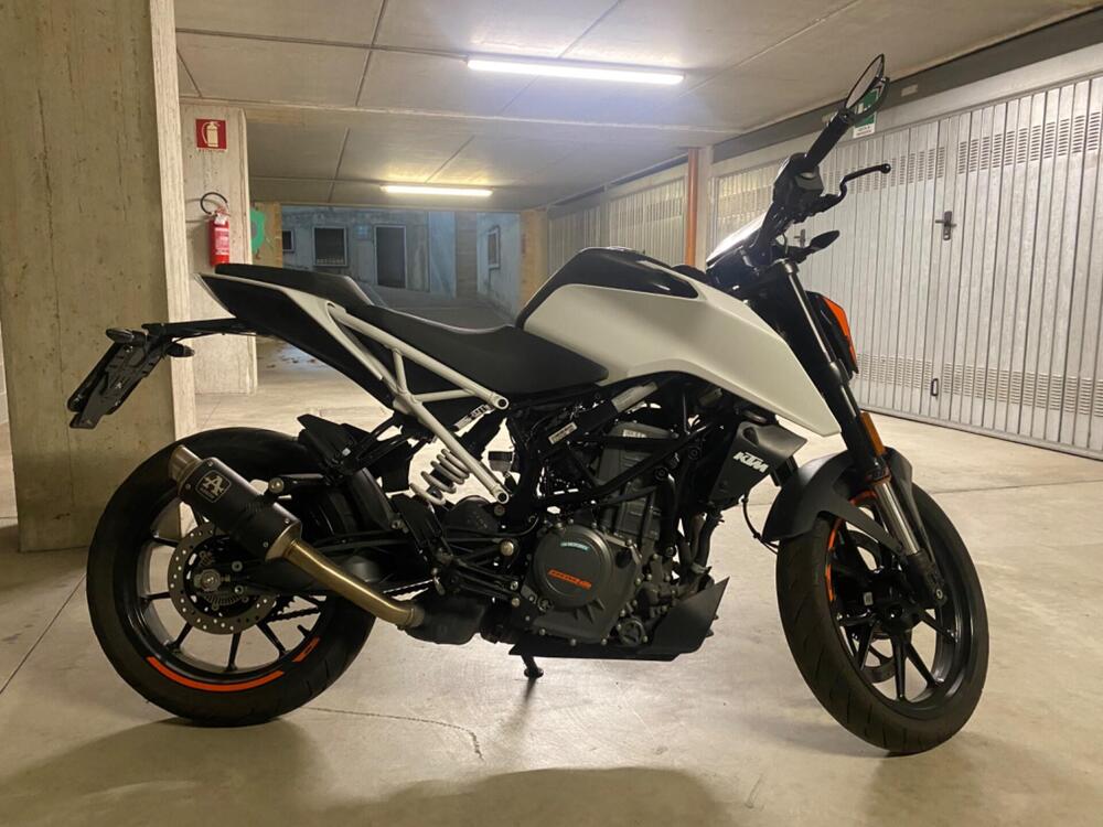 KTM 390 Duke (2021 - 23) (3)