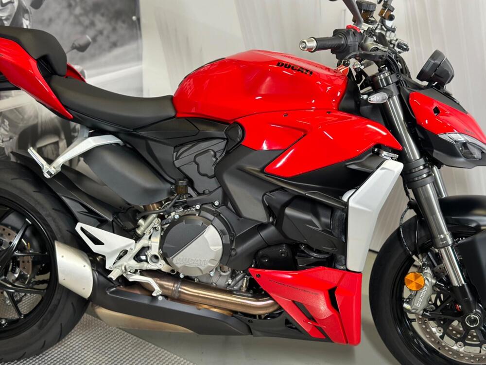 Ducati Streetfighter V2 (2022 - 24) (4)