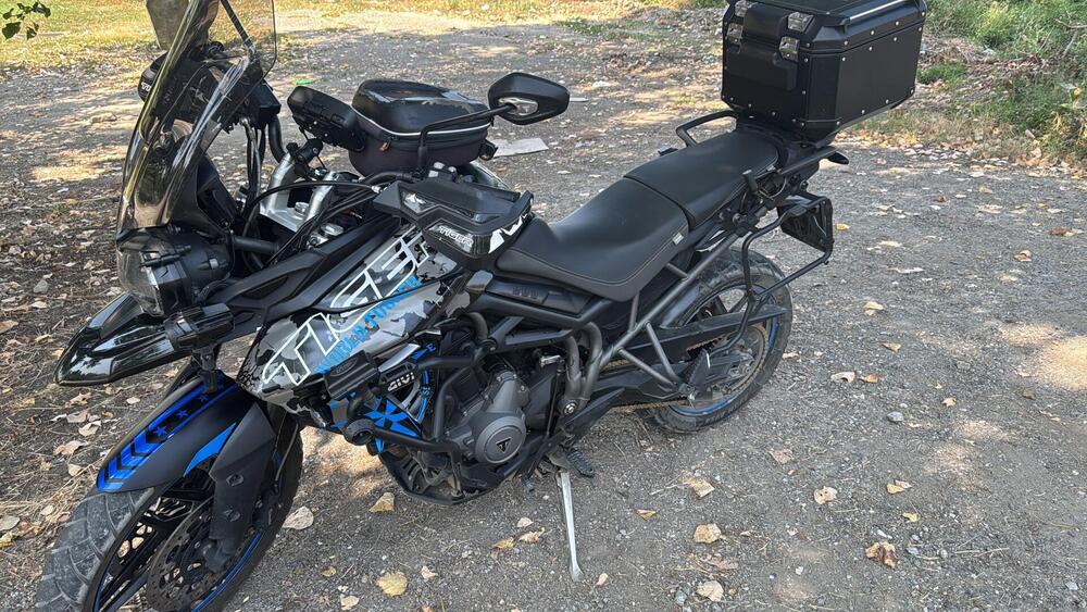 Triumph Tiger 800 XRx (2018 - 20) (2)