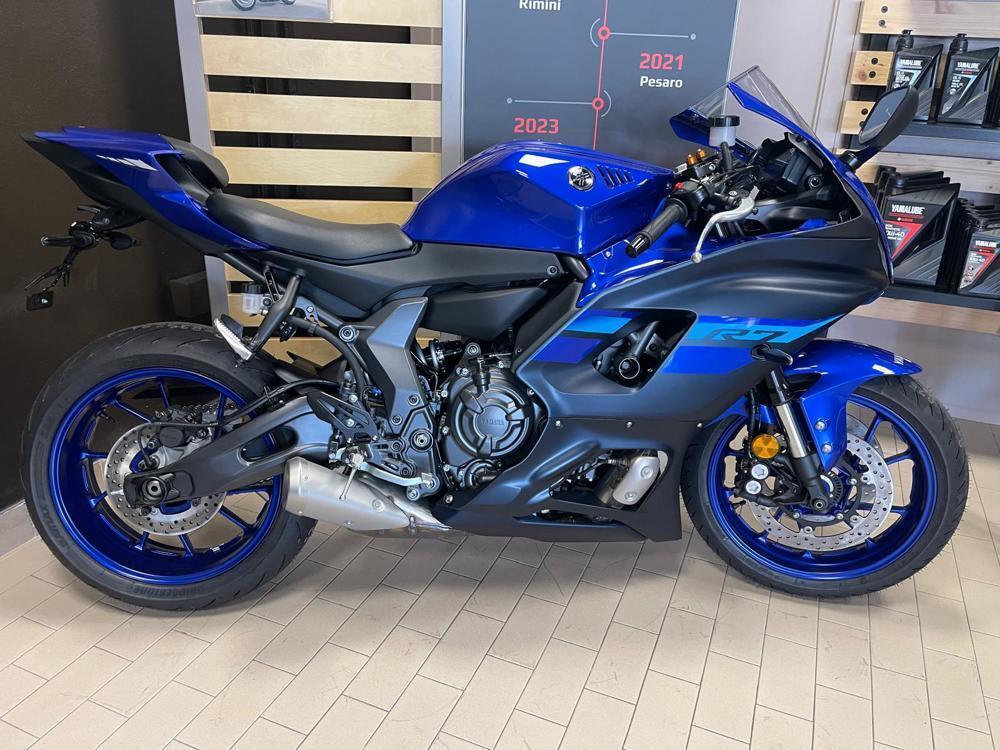 Yamaha YZF R7 (2021 - 24)