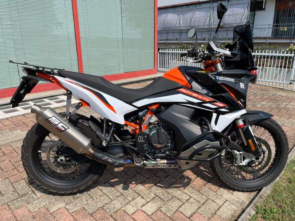 KTM 890 Adventure R (2022)