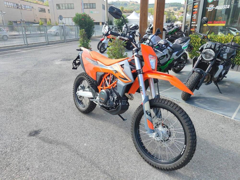 KTM 690 Enduro R (2022 - 24) (2)