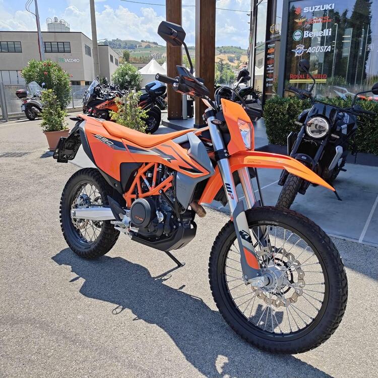 KTM 690 Enduro R (2022 - 24) (5)